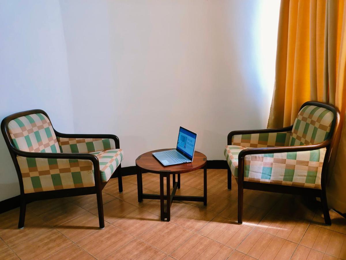 Presidency Kochi City Centre Екстер'єр фото